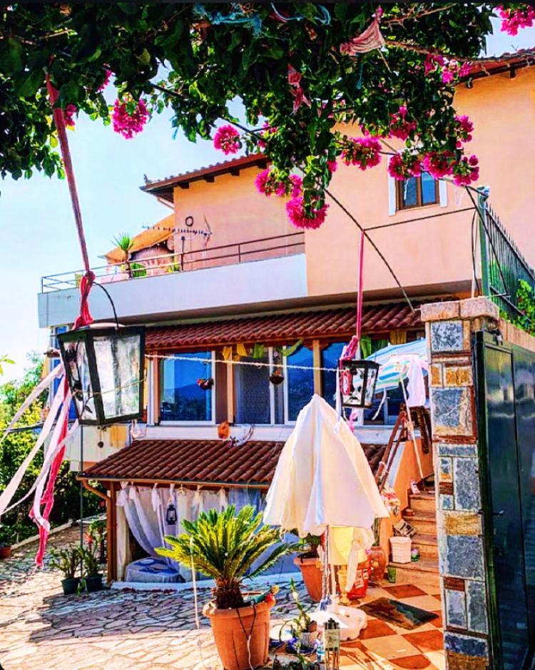 Villa Maria Luxury Apartments "Bunec-Piqeras"! Экстерьер фото